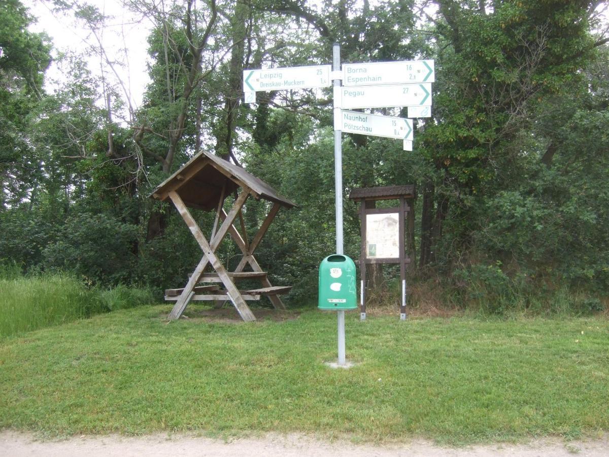 Ferienwohnung Am Neuseenland Rötha Exteriör bild
