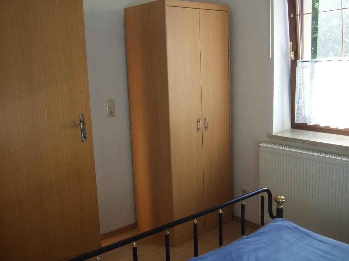 Ferienwohnung Am Neuseenland Rötha Exteriör bild