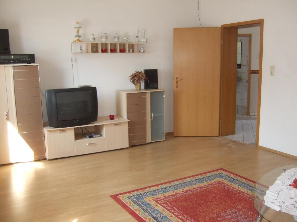 Ferienwohnung Am Neuseenland Rötha Exteriör bild